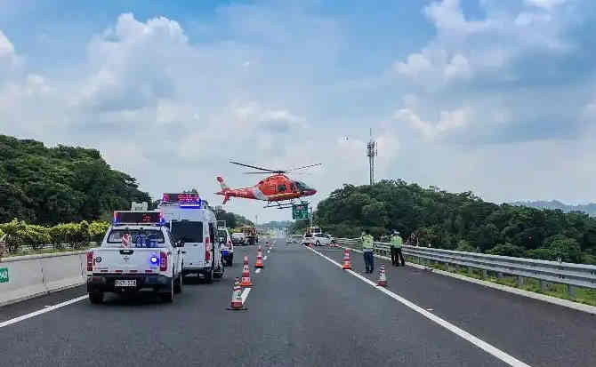 卓尼高速公路汽车救援案例