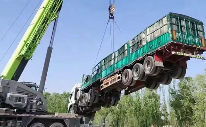 卓尼道路脱困救援案例